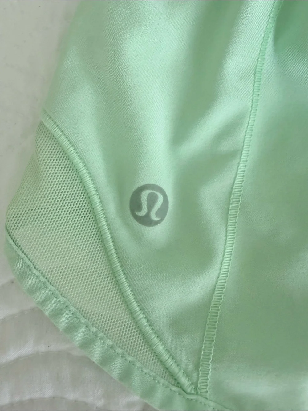 Lululemon Hotty Hot 2.5” Shorts